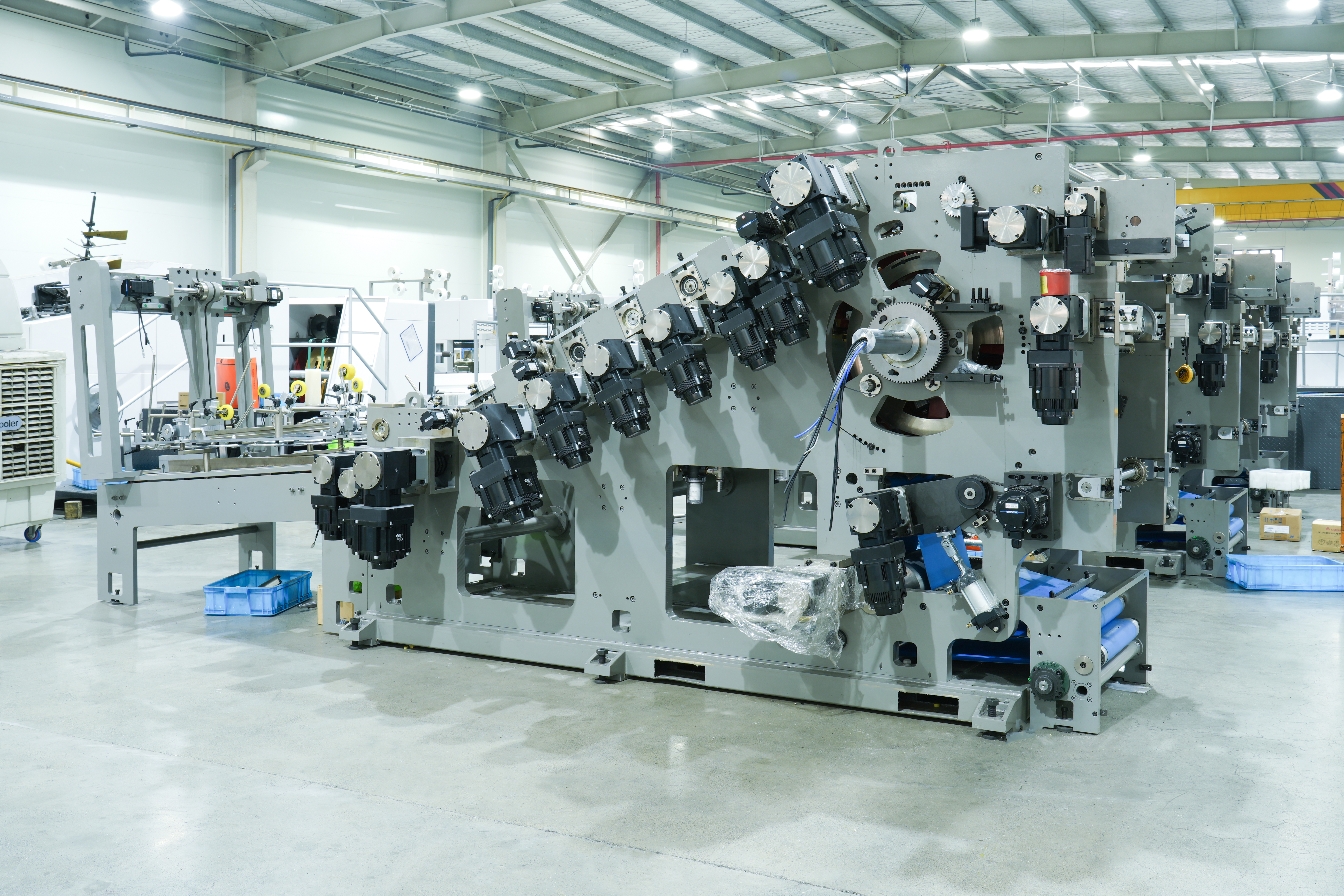 ราคาและความคุ้มค่าของเครื่องทำถุงกระดาษใหม่และมือสอง